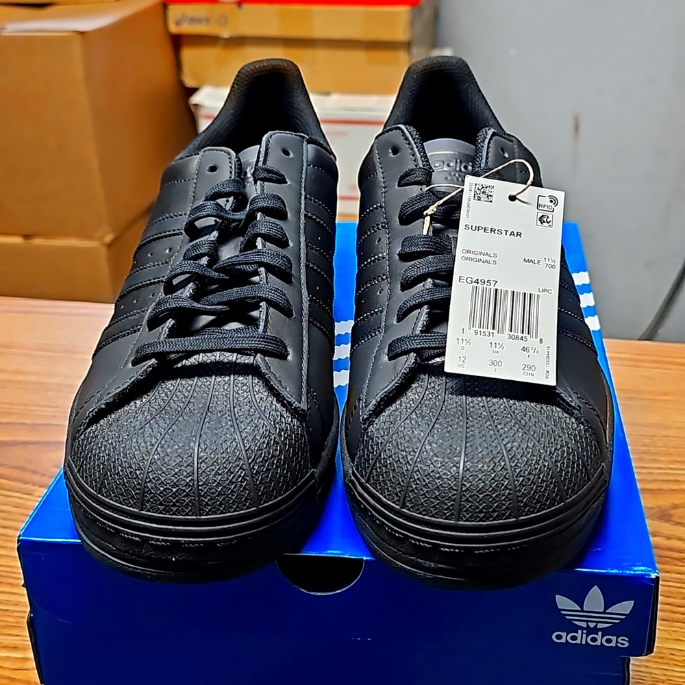Adidas superstar shoes